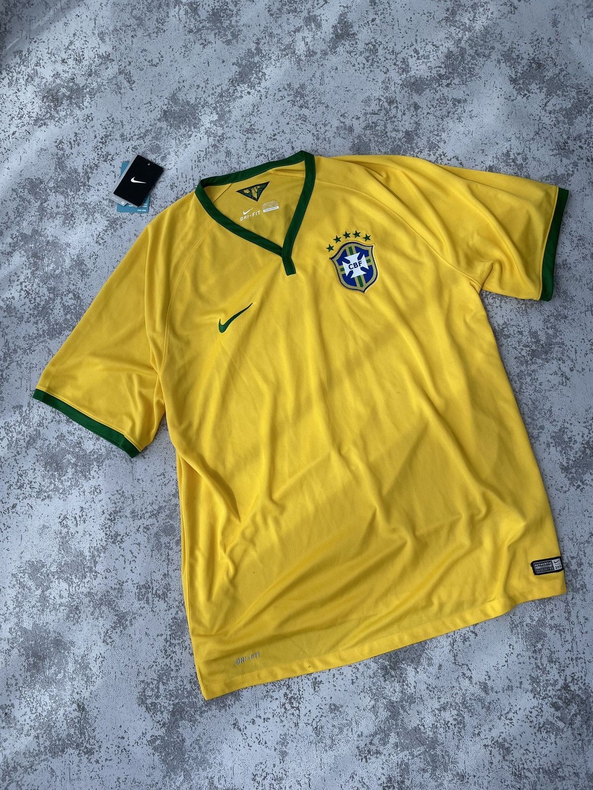 Nike Brazil 🇧🇷 2014 Home Nike Jersey Size US XXL / EU 58 / 5 - 1 Thumbnail