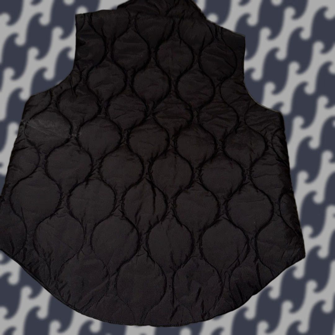 Vintage Black Vest Women M Oversized High Neck Zip Snap Puffer Fashion / Mid-Length Jacket Coat Style Sleeveless Unbranded Men? Size M / US 6-8 / IT 42-44 - 1 Thumbnail