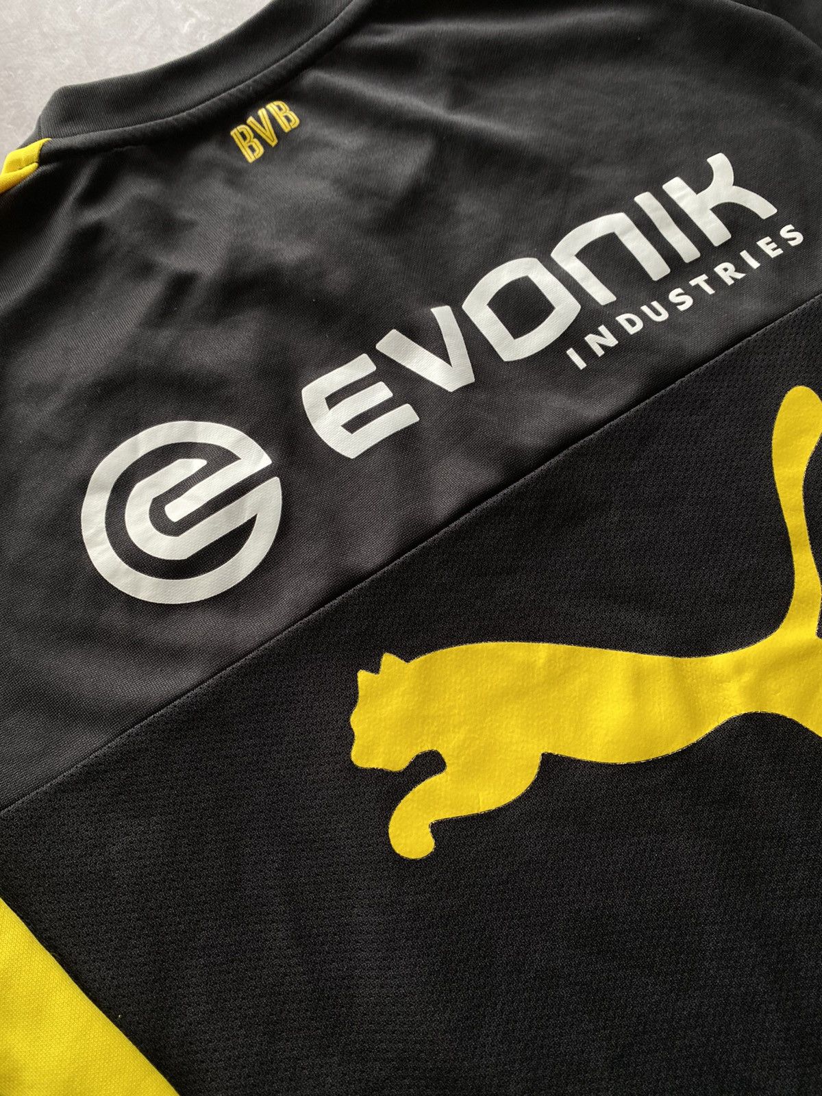 Puma Puma BVB Borussia Dortmund Soccer Training Top Sweatshirt Size US XS / EU 42 / 0 - 11 Thumbnail