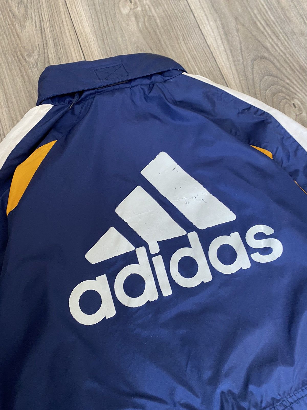 Adidas Vintage Adidas F.C. Real Madrid Blue Jacket Size M Size US M / EU 48-50 / 2 - 16 Thumbnail