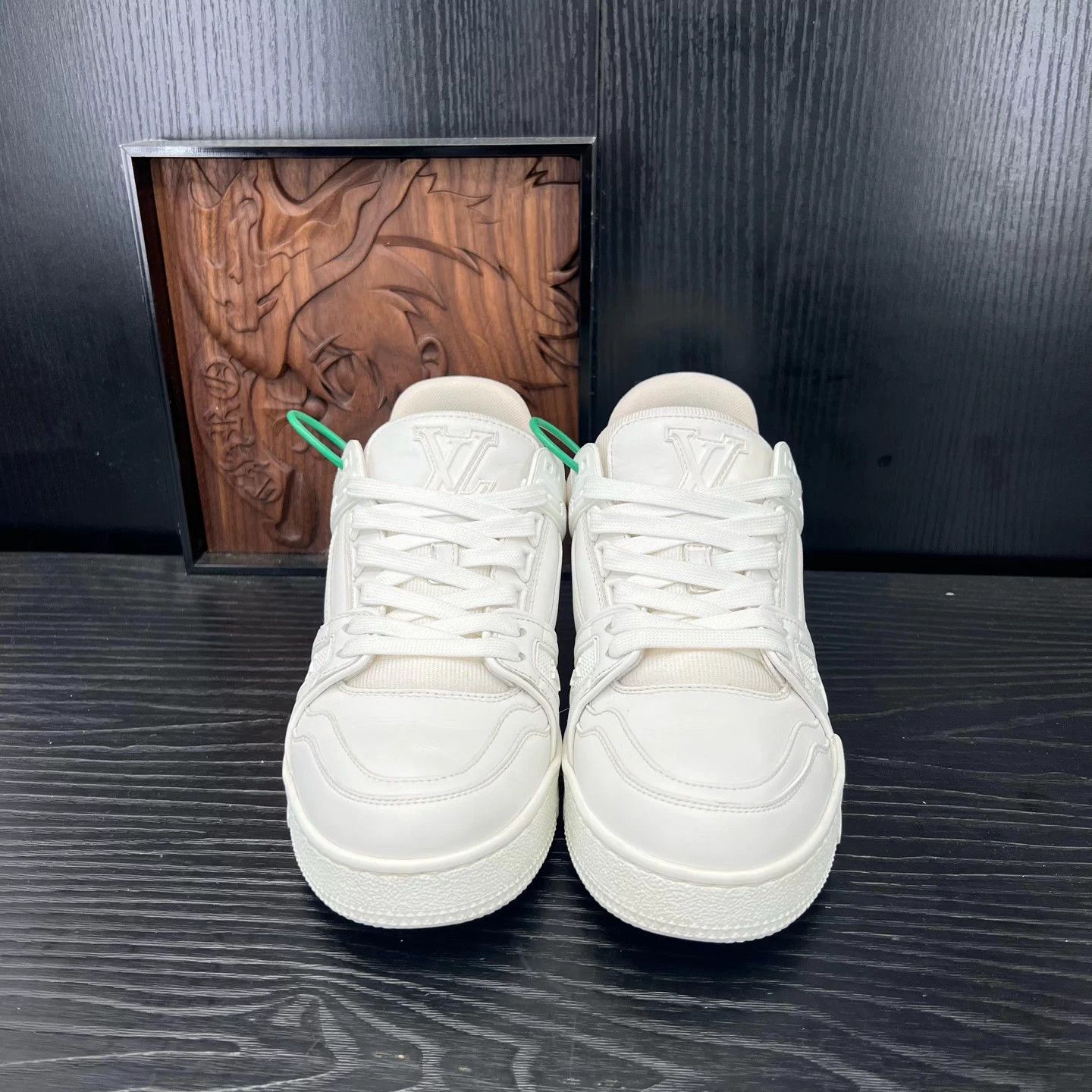 Louis Vuitton LV Trainer White Size 4 (EU 37) Size US 6.5 / IT 36.5 - 6 Thumbnail