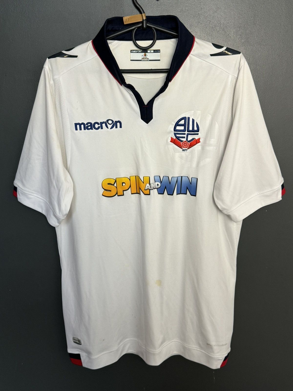 Macron Bolton 16/17 Home Football Jersey Size US M / EU 48-50 / 2 - 1 Thumbnail
