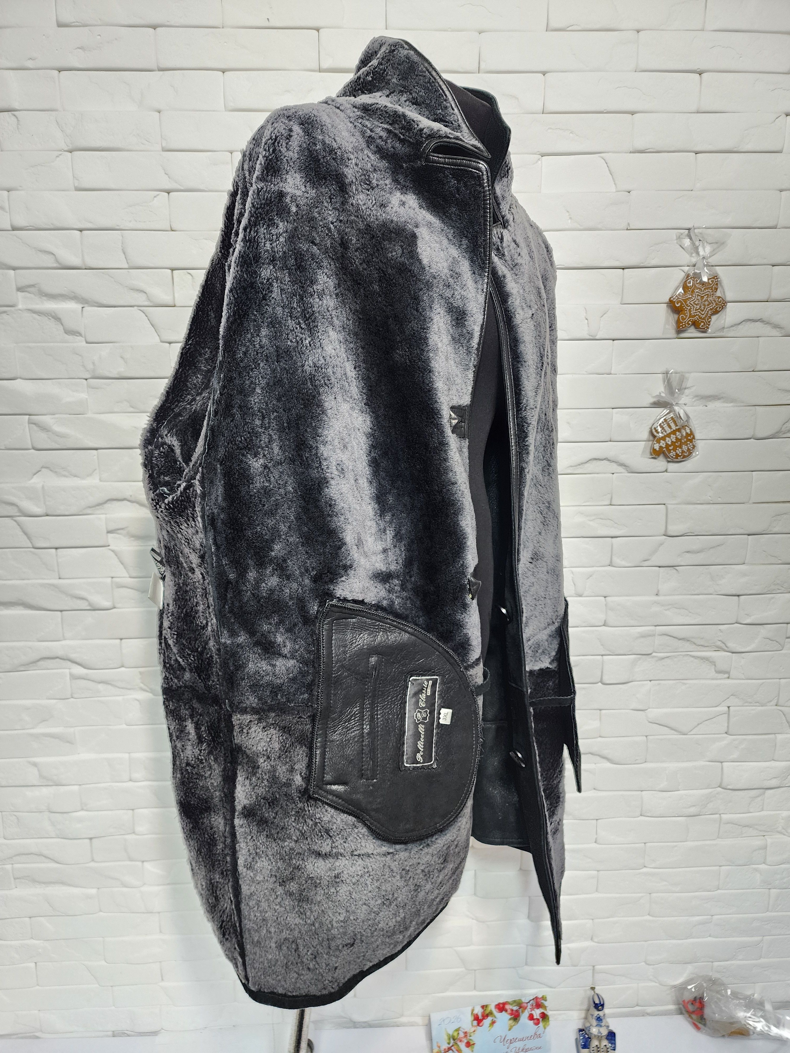 Furla Men's Black Sheepskin Coat: Button-Up Genuine Fur Size US XXL / EU 58 / 5 - 7 Thumbnail