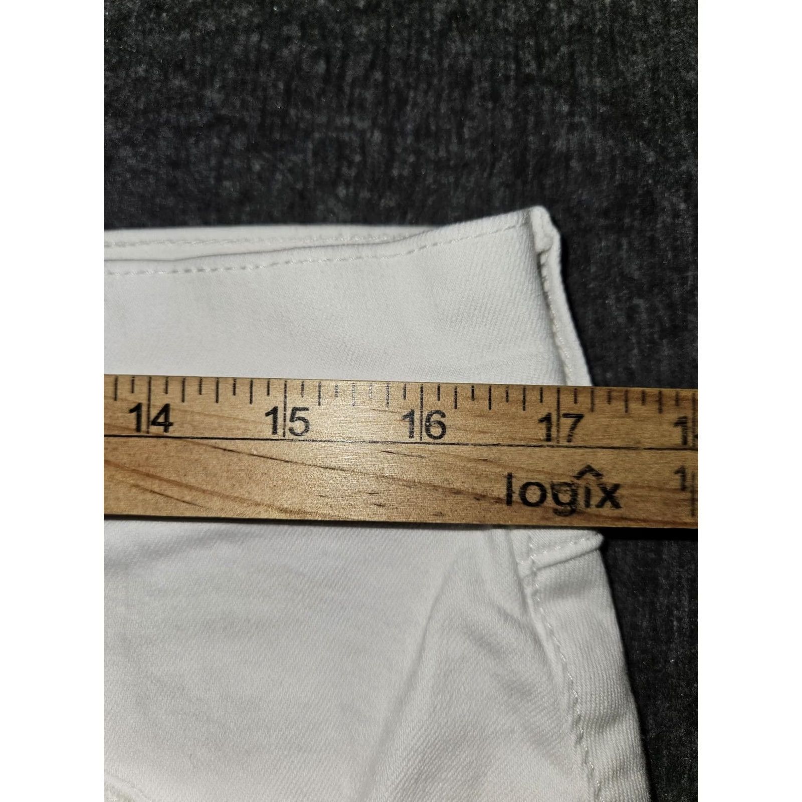 Banana Republic VINTAGE Ban Ana Republic Skirt Womens 12 White Denim Button Front Midi Stretch Casual Size 34" / US 12 / IT 48 - 4 Thumbnail