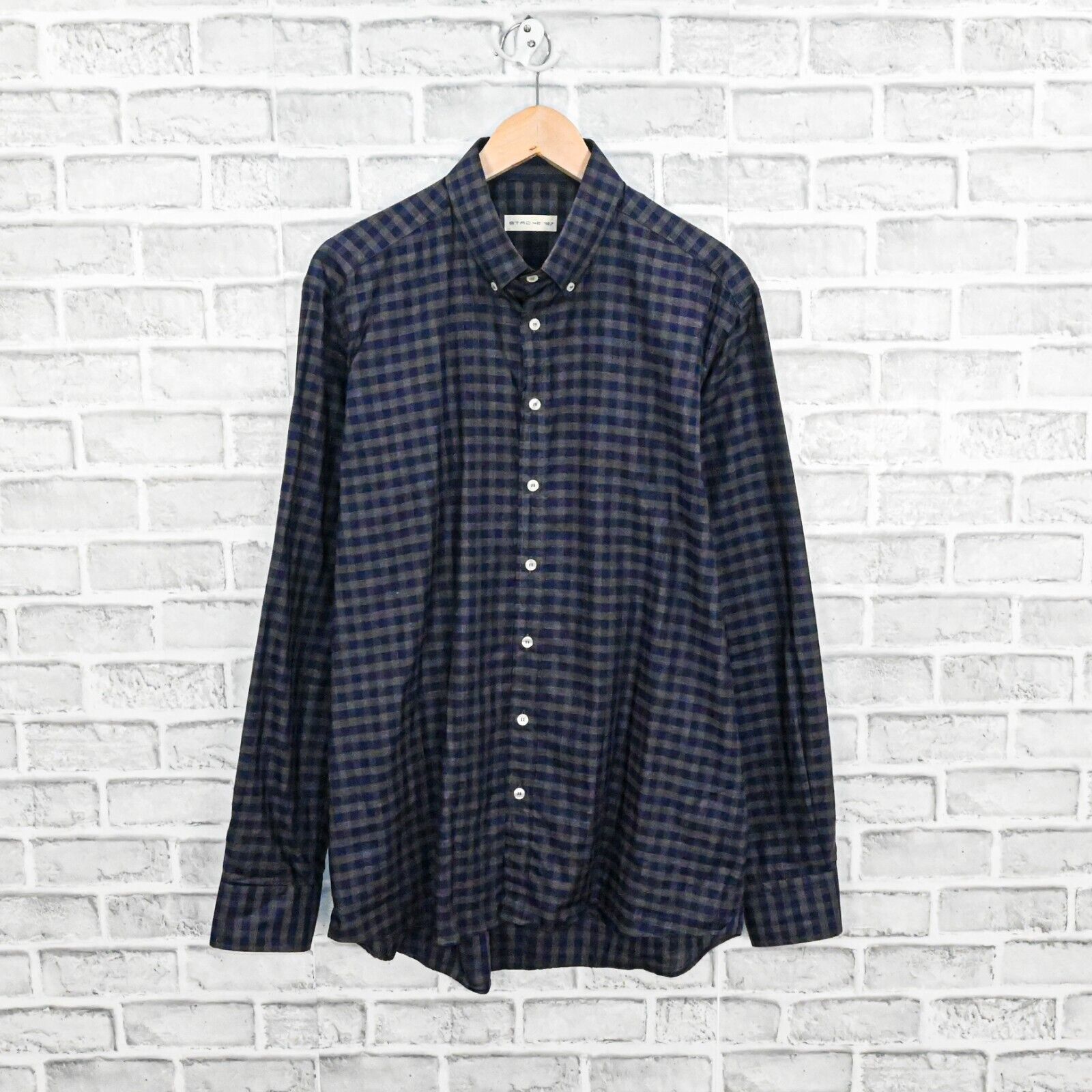 Etro ETRO Men's Button Down Shirt in Blue grey check cotton Size US L / EU 52-54 / 3 - 1 Thumbnail