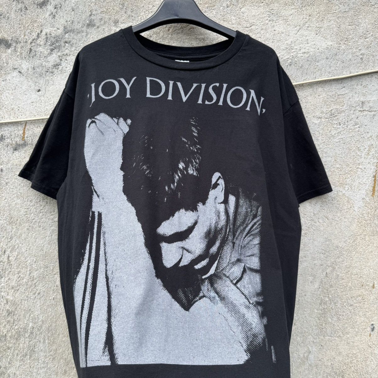 Joy Division Joy Division Ian Curtis AOP Vintage Tshirt Rock Band Size US L / EU 52-54 / 3 - 2 Thumbnail