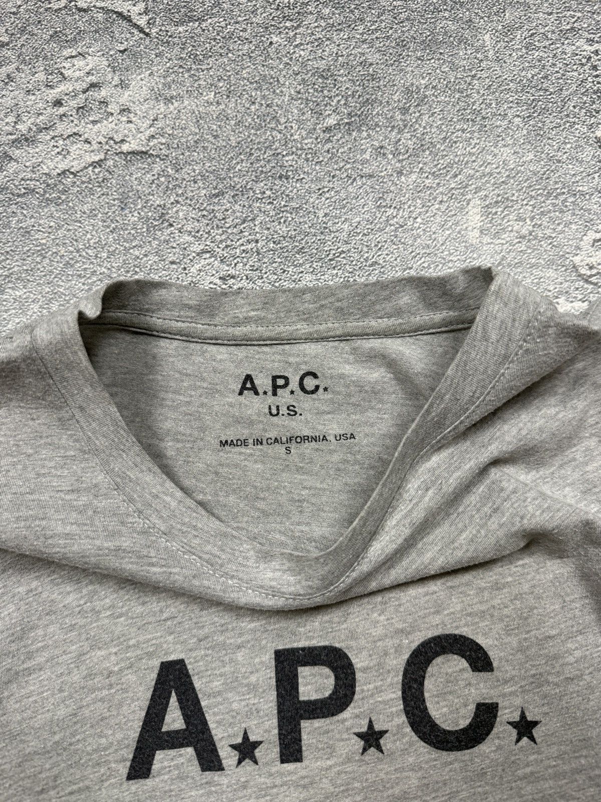 A.P.C. A.P.C US Logo Tee Shirt Size US S / EU 44-46 / 1 - 4 Thumbnail