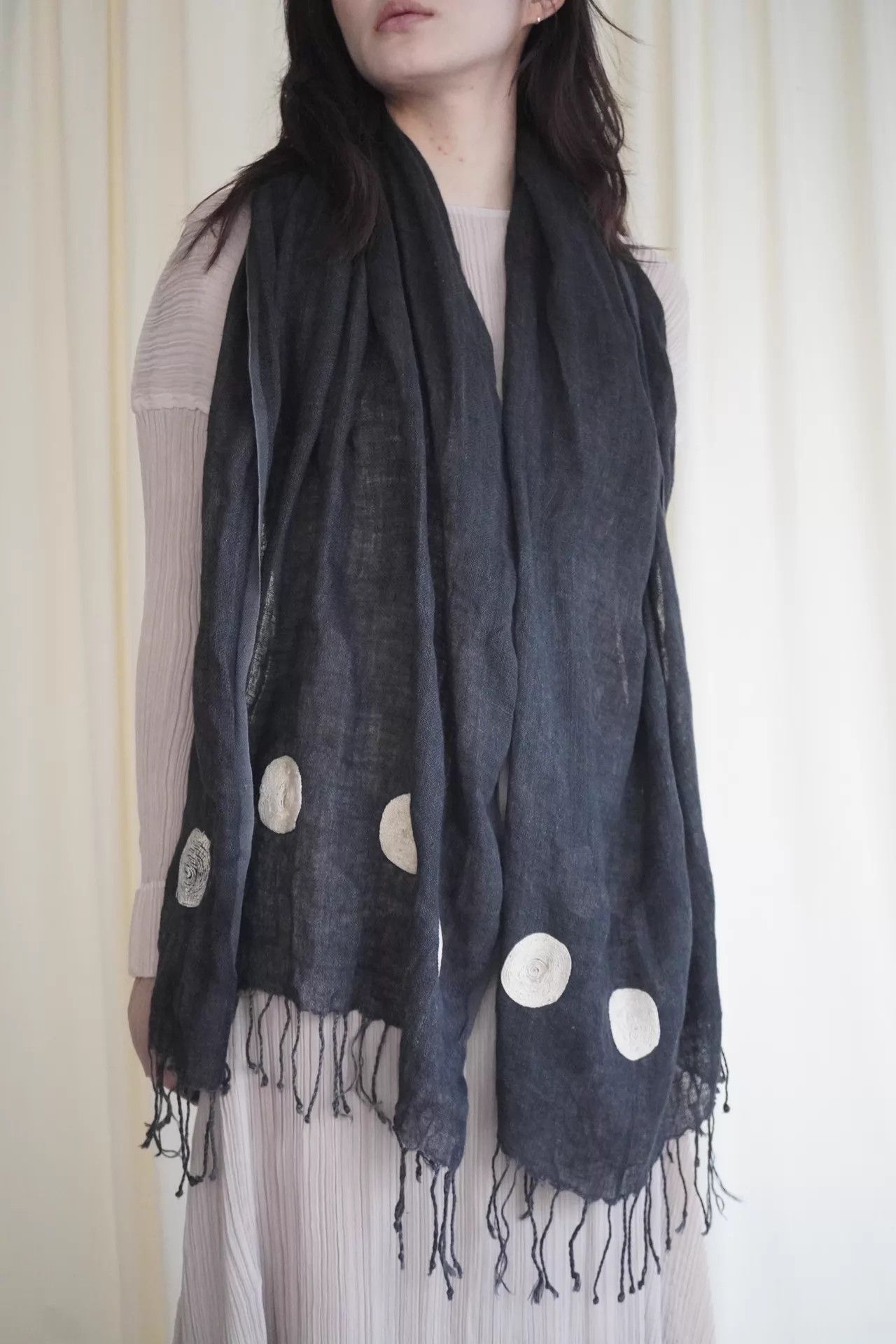 Yohji Yamamoto Yohji Yamamoto 90s Rare Linen Scarf w/ Cushion Dots Size ONE SIZE - 7 Thumbnail