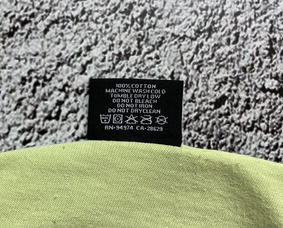 Stussy × Vintage Stüssy Lime Green Logo T-Shirt Large Size US L / EU 52-54 / 3 - 9 Thumbnail