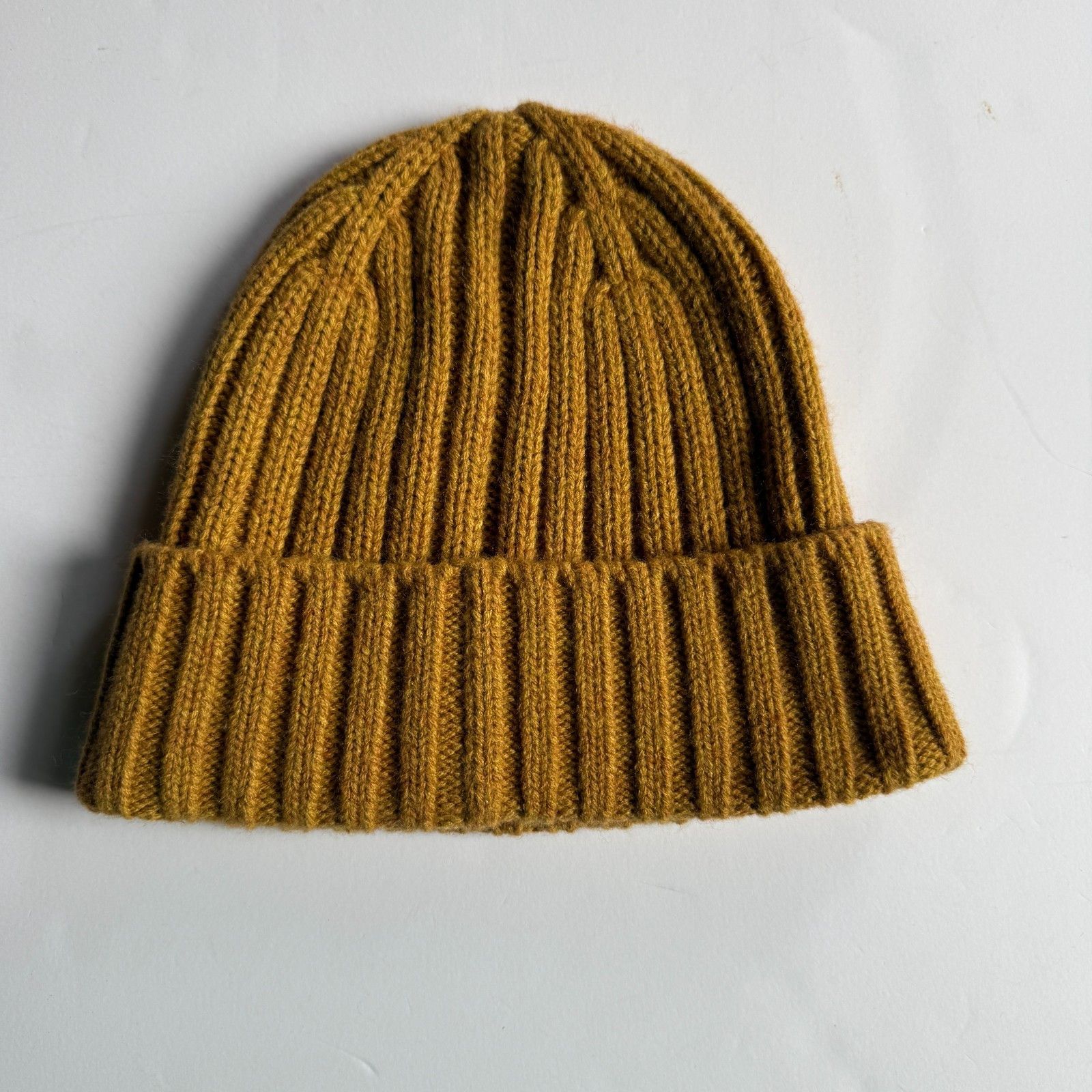 Uniqlo Uniqlo Heattech Ribbed Knit Beanie in Golden Yellow - Unisex Size ONE SIZE - 2 Thumbnail