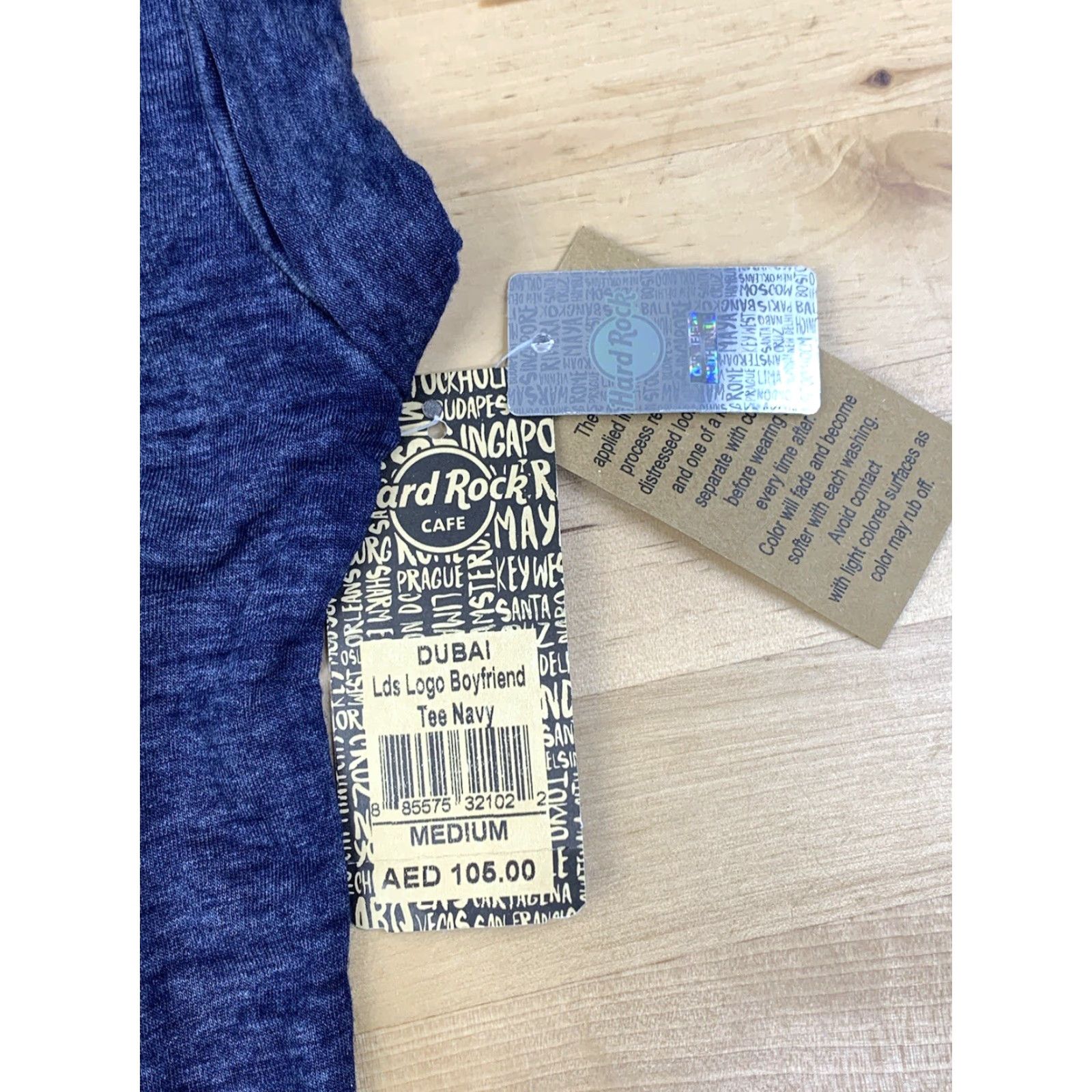 Hard Rock Cafe VINTAGE Hard Rock Cafe Dubai Boyfriend Tee Womens M Blue Short Sleeve Crew Neck T-Shirt Casual Shirt(NWT) Size 32" / US 10 / IT 46 - 5 Thumbnail
