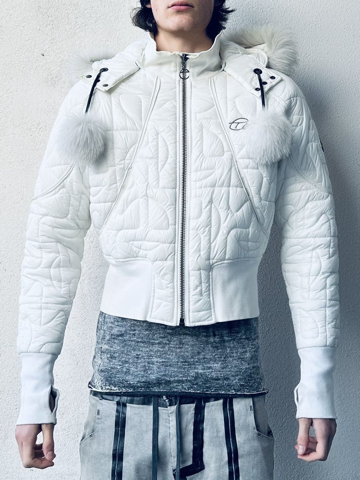 Moose Knuckles × Telfar Telfar x Moose Knuckles FW21 Cropped Fox Fur Bomber Jacket Size US M / EU 48-50 / 2 - 4 Thumbnail