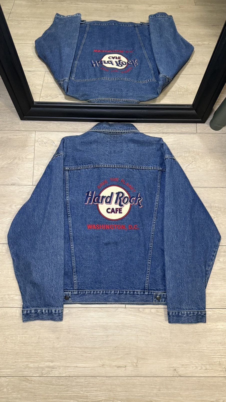 Hard Rock Cafe Vintage / Y2K Hard Rock Cafe Denim Jacket Size US L / EU 52-54 / 3 - 1 Thumbnail