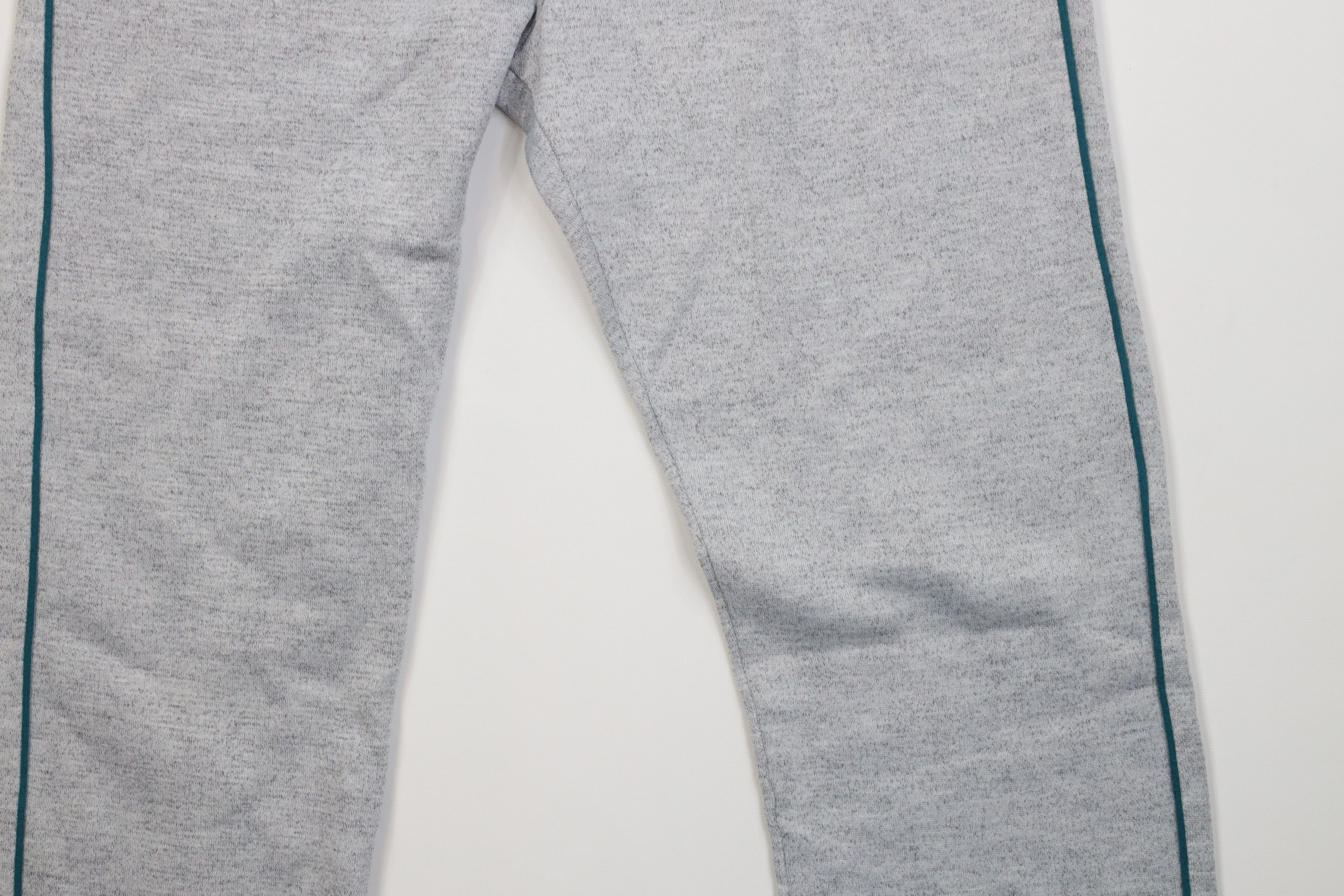Vintage Vintage 90s Streetwear Wide Leg Sweatpants Pants Gray Size US 36 / EU 52 - 4 Thumbnail