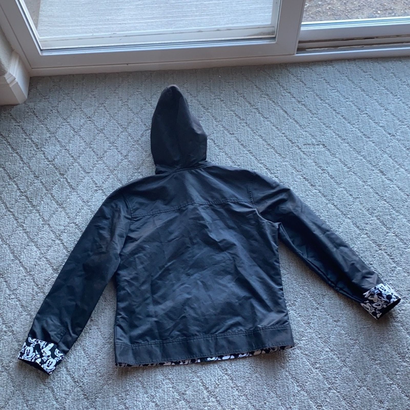 Disney Disney Parks Mickey Mouse hooded windbreaker size S Size M / US 6-8 / IT 42-44 - 2 Thumbnail