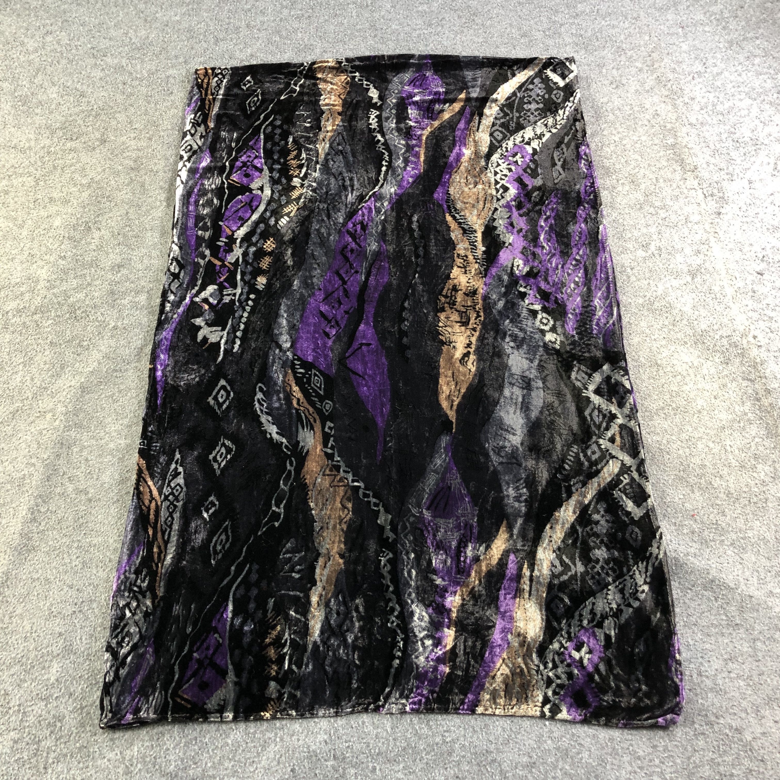 Nina Ricci Nina Ricci Velvet Scarf Muffler V1808 Size ONE SIZE - 2 Thumbnail