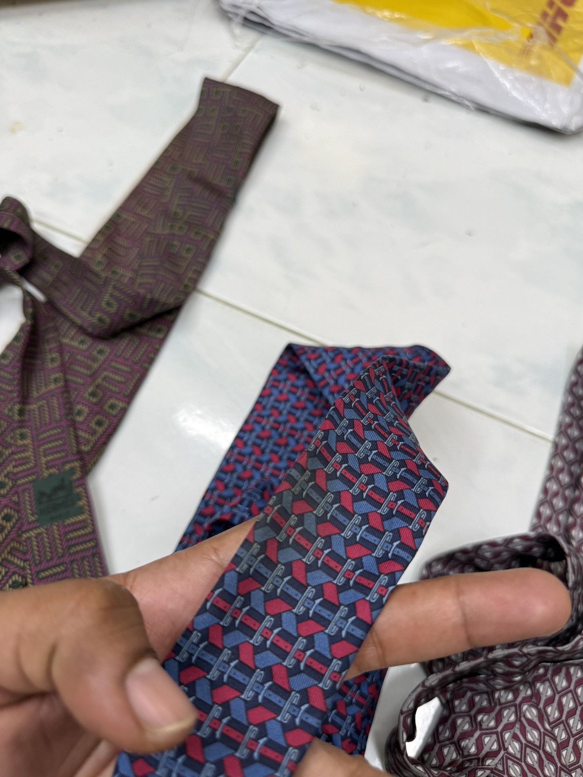Hermes 🔥🔥🔥ARCHIVE HERMES & CHANEL NECKTIE Size ONE SIZE - 15 Thumbnail