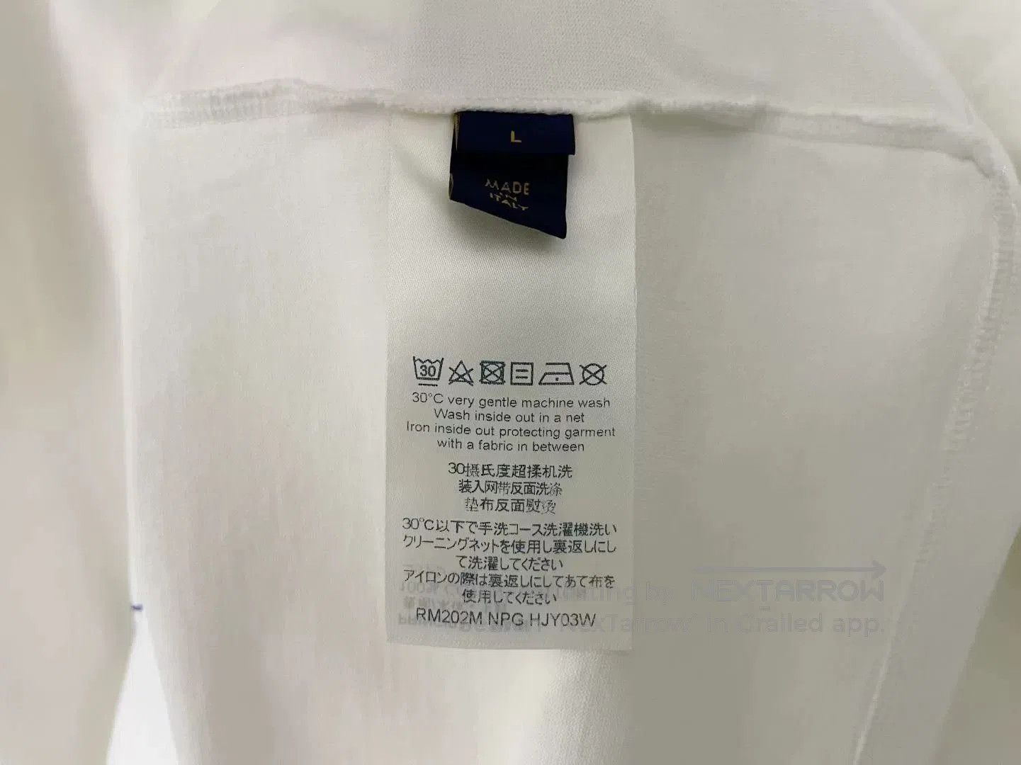Louis Vuitton Louis Vuitton White LV Logo Short-Sleeve Shirt. Size US L / EU 52-54 / 3 - 2 Thumbnail