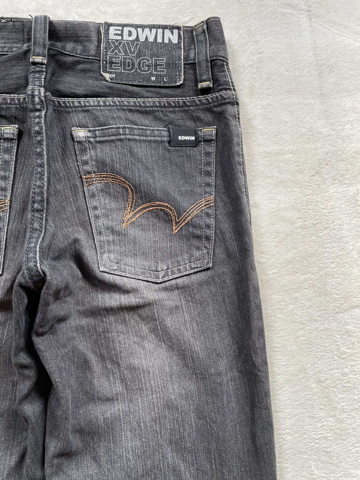 Edwin Vintage Edwin XV Edge Mudwash Dark Colour Denim Jeans Size US 29 - 14 Thumbnail