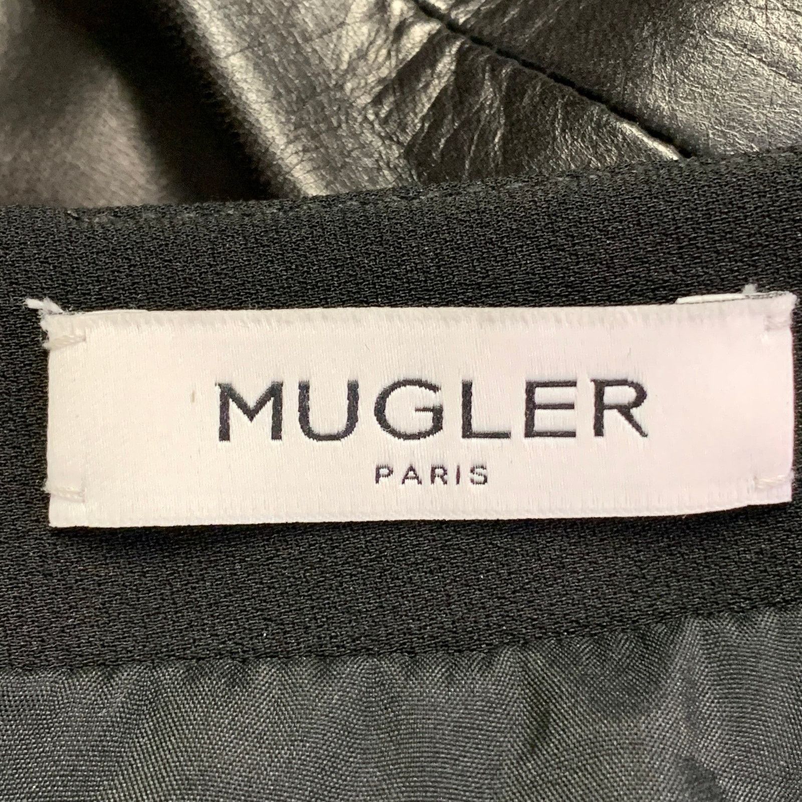 Mugler MUGLER Size 0 Black Lamb Skin Pencil Below Knee Skirt Size 26" / US 2 / IT 38 - 4 Thumbnail