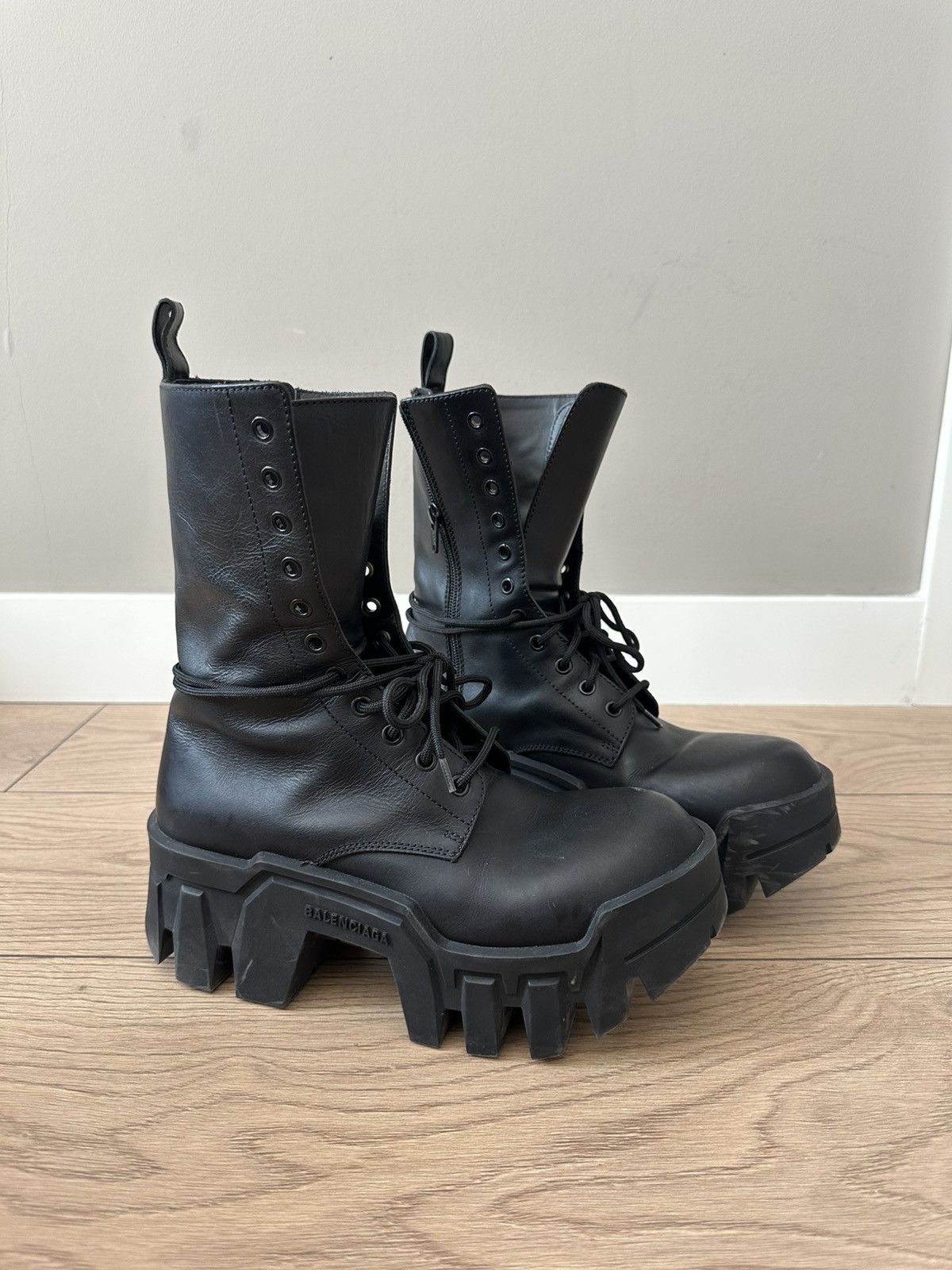 Balenciaga Bulldozer boots (first version) Size US 7 / EU 40 - 2 Thumbnail