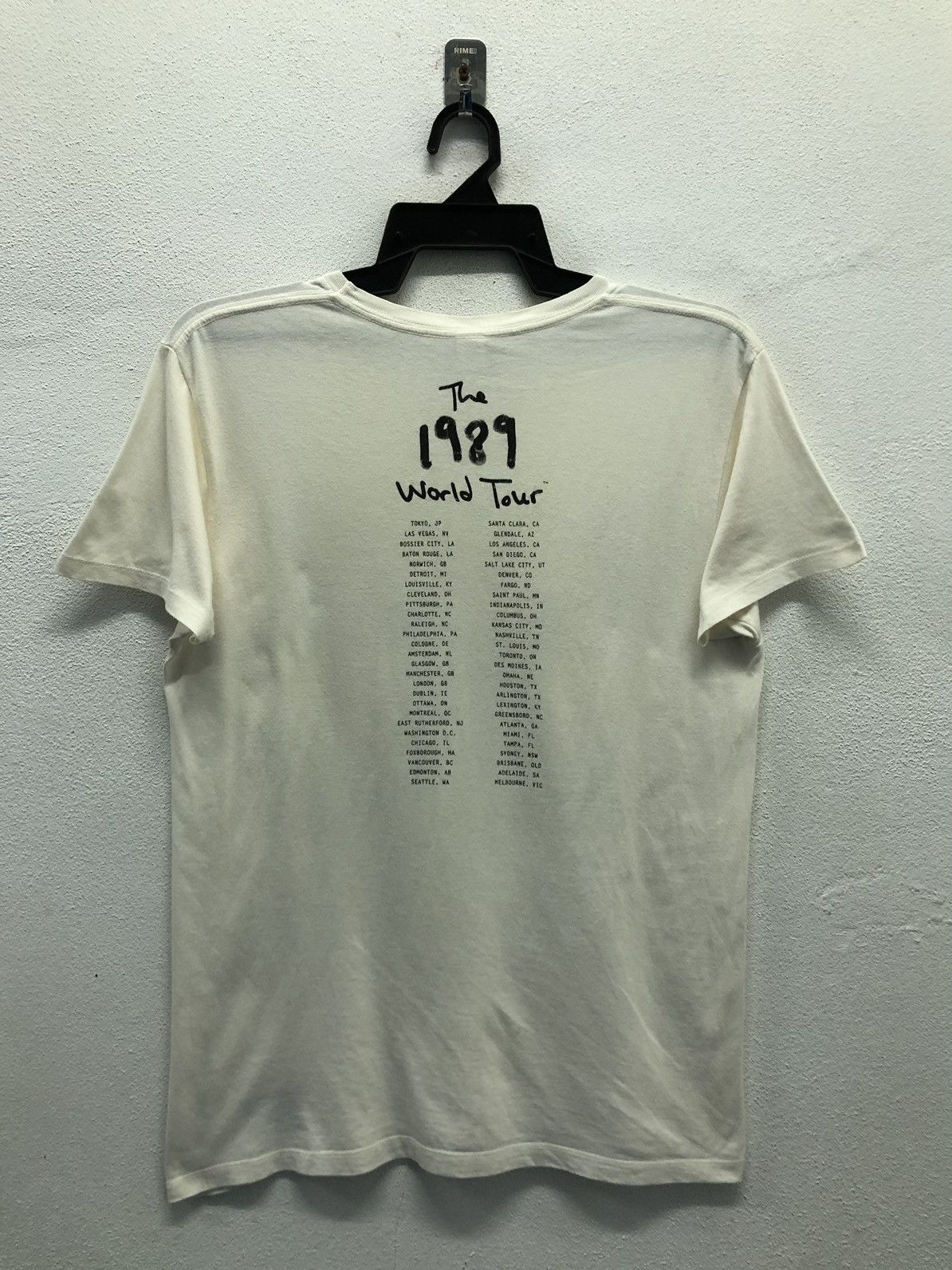 Vintage Truss Light Weight Taylor Swift The 1989 World Tour T-Shirt Size US M / EU 48-50 / 2 - 2 Thumbnail