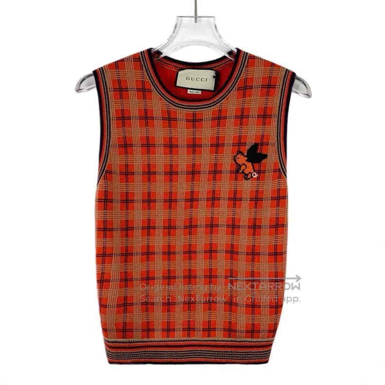 Gucci Red plaid flying pig embroidery wool round neck slee