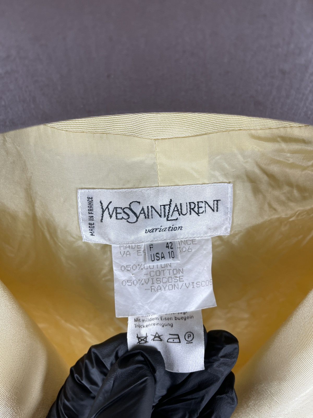 Other Yves Saint Laurent variation vintage made in France blazer Size L / US 10 / IT 46 - 12 Thumbnail