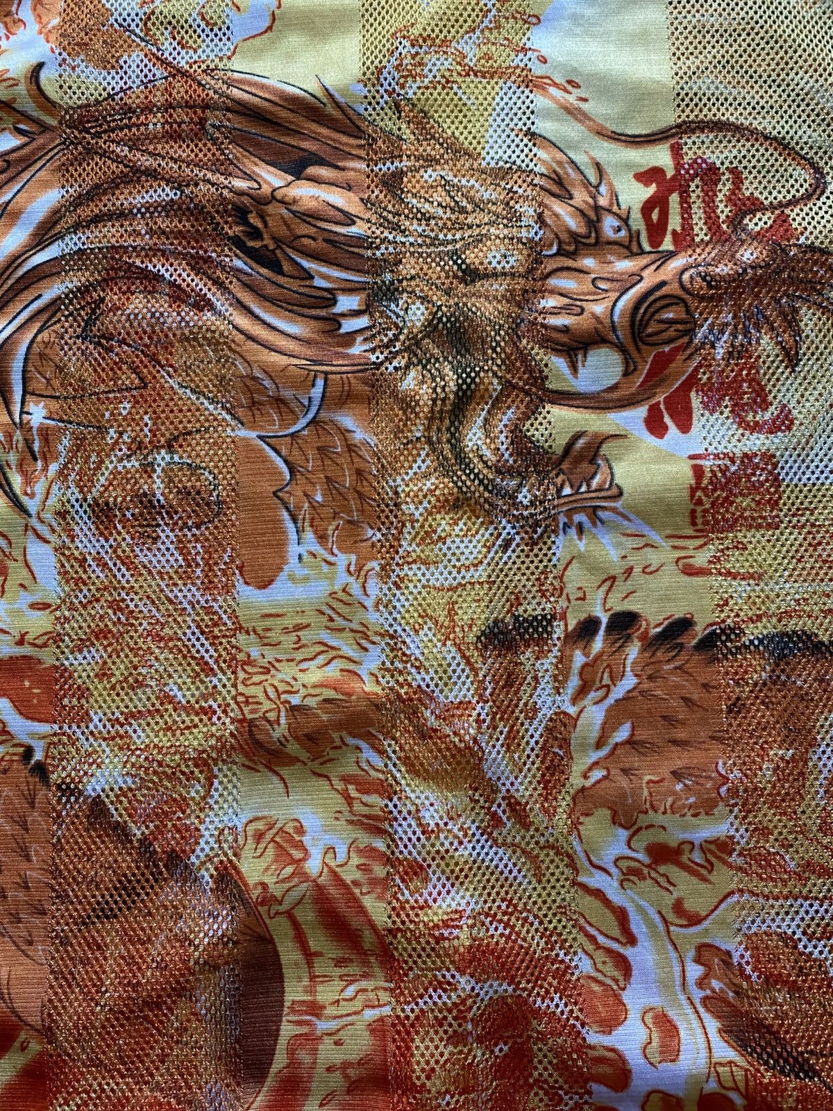 Other Shirt vintage golden chinese dragon 2000’s y2k tee Size US L / EU 52-54 / 3 - 11 Thumbnail
