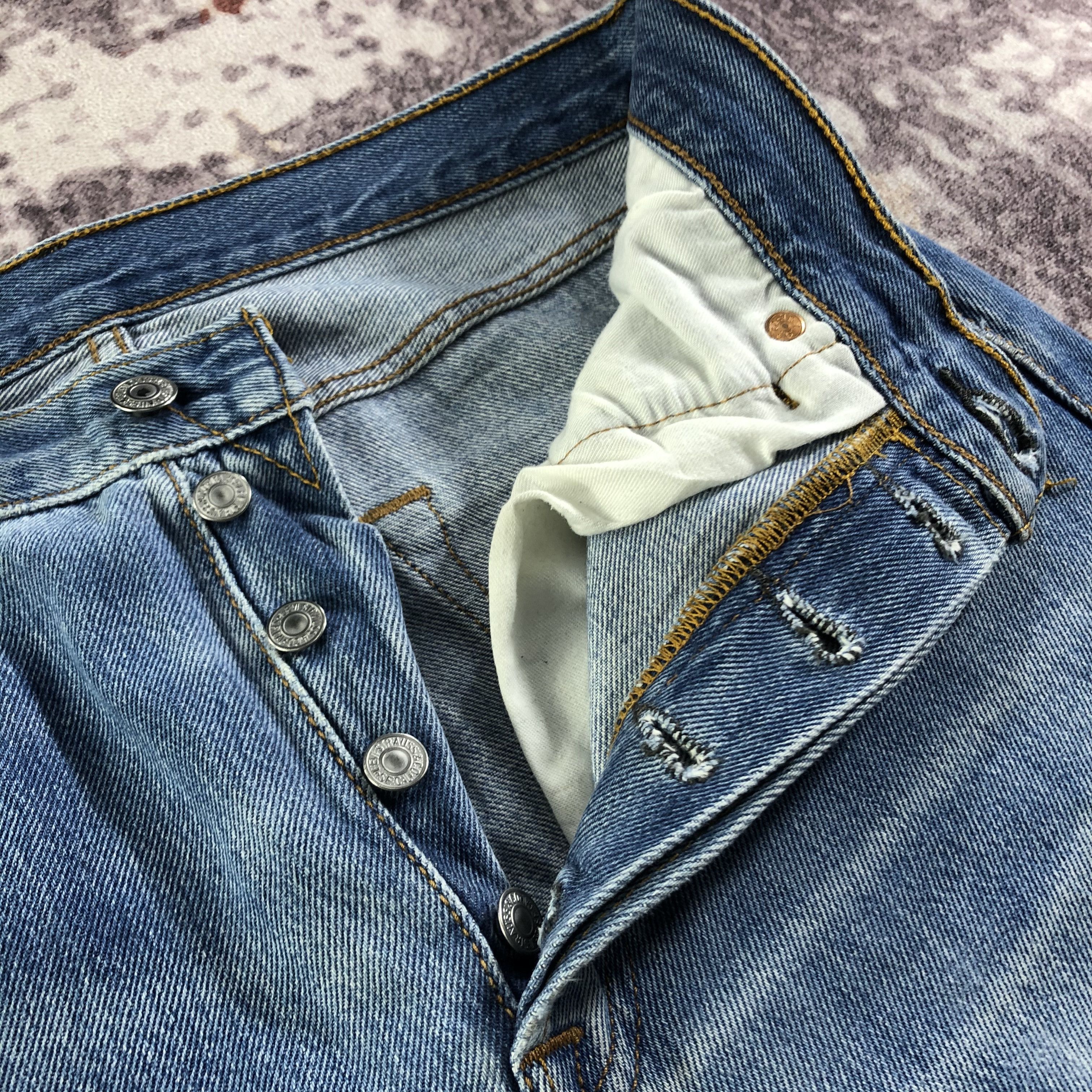Levi's Vintage Blue Wash Levis 501 Jeans-JM3310 Size US 30 / EU 46 - 8 Thumbnail