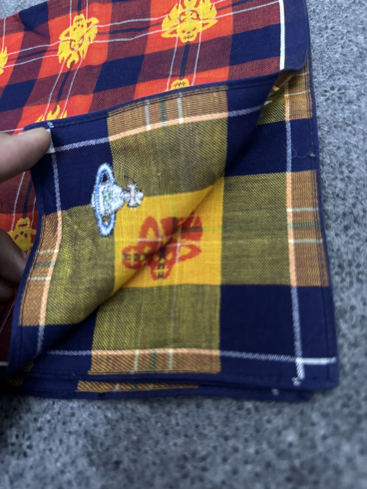 Vivienne Westwood ‼️Combo Vivienne Westwood Handkerchief‼️ Size ONE SIZE - 9 Thumbnail