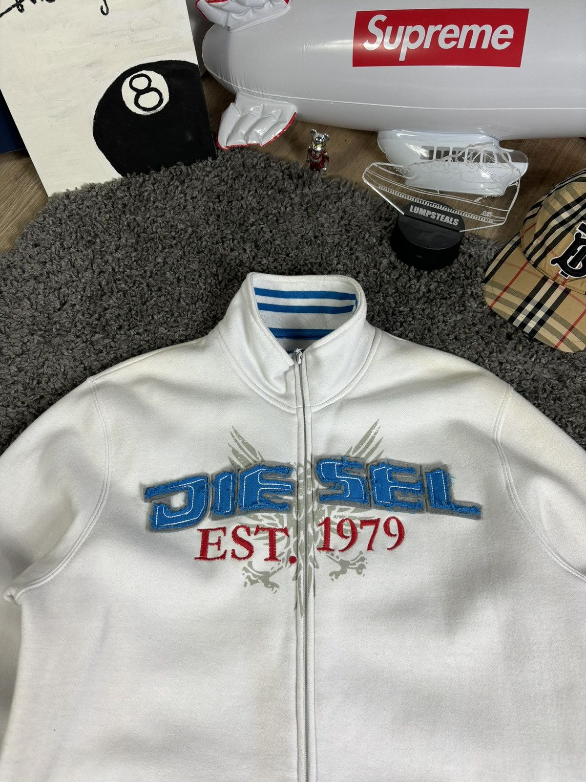 Diesel × Japanese Brand Vintage Y2K Diesel Zip Distressed Big Logo White Size US M / EU 48-50 / 2 - 5 Thumbnail