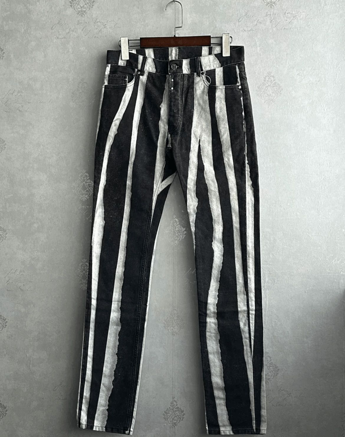 Maison Margiela Sz 44 Maison Margiela 10AW Zebra Denim Size US 28 / EU 44 - 1 Thumbnail