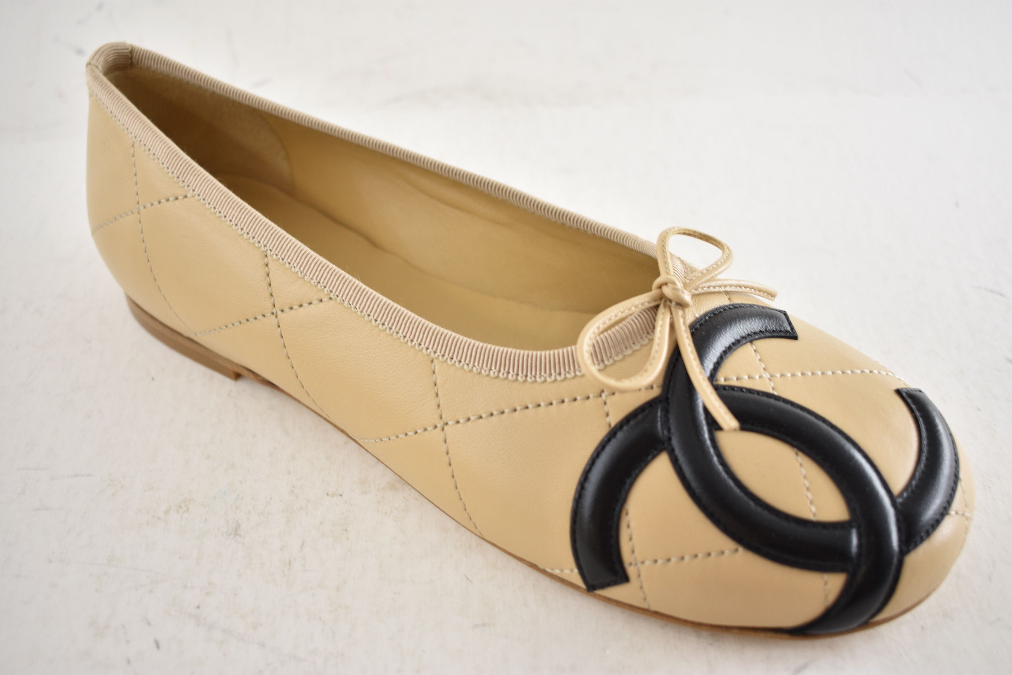 Chanel 26M Coco Beach Cambon Black CC Logo Ballet Ballerina Flat 41 Size US 11 / IT 41 - 7 Thumbnail