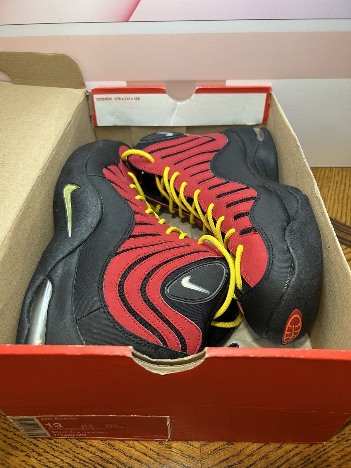 Nike Size 13- Nike Air Bakin Retro OG (2014) Red/Yellow Hardaway Size US 13 / EU 46 - 2 Thumbnail