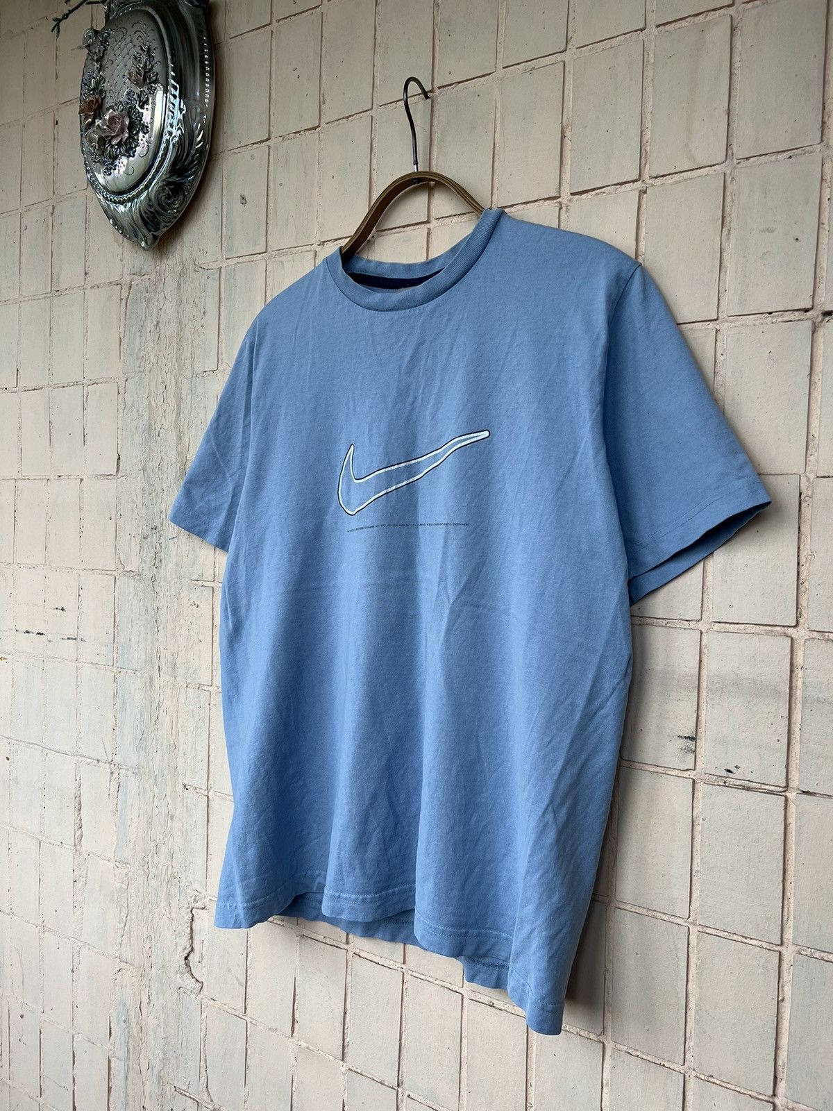 Nike NIKE UPTEMPO Vintage 00s Tshirt Tee Swoosh Center Logo Size US S / EU 44-46 / 1 - 2 Thumbnail