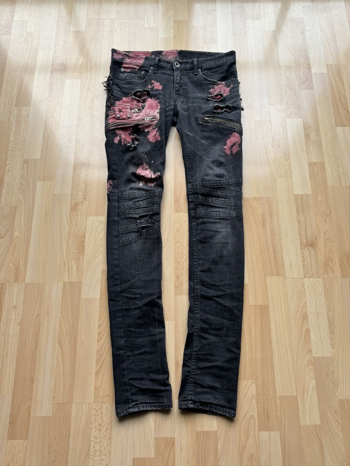 If Six Was Nine L.G.B. Blood Splash Denim Size US 26 / EU 42 - 1 Thumbnail