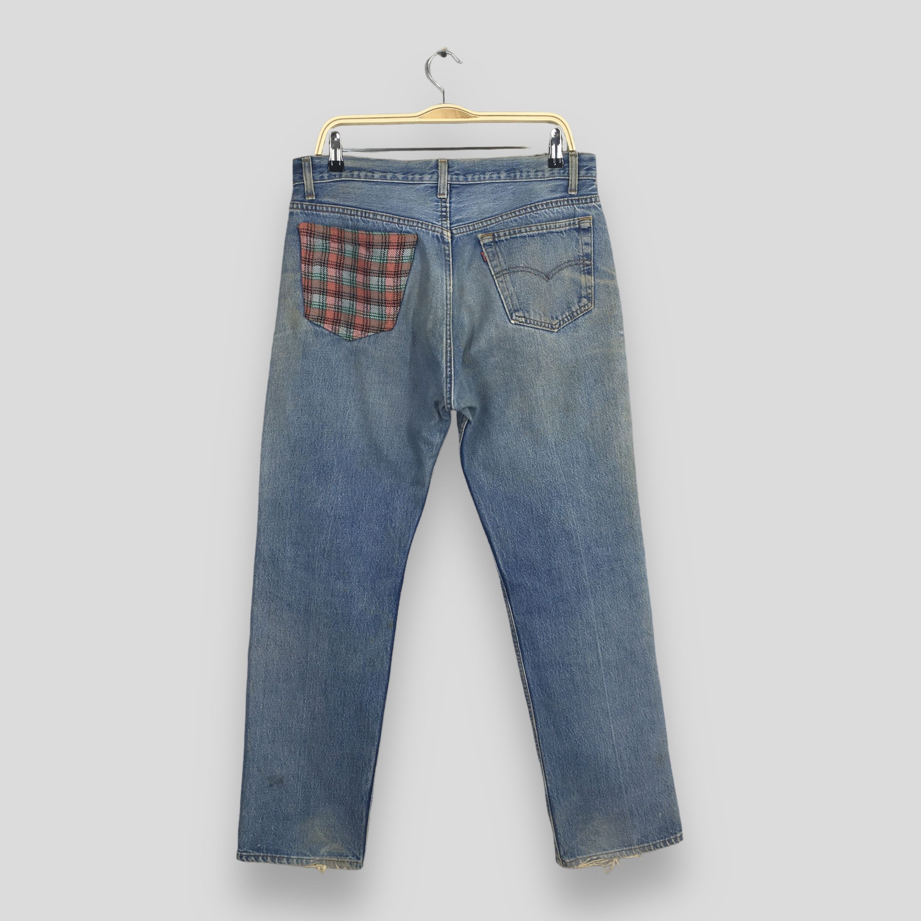 Size 33x28.5 Vintage 80s Levi's 501 Faded Blue Jeans