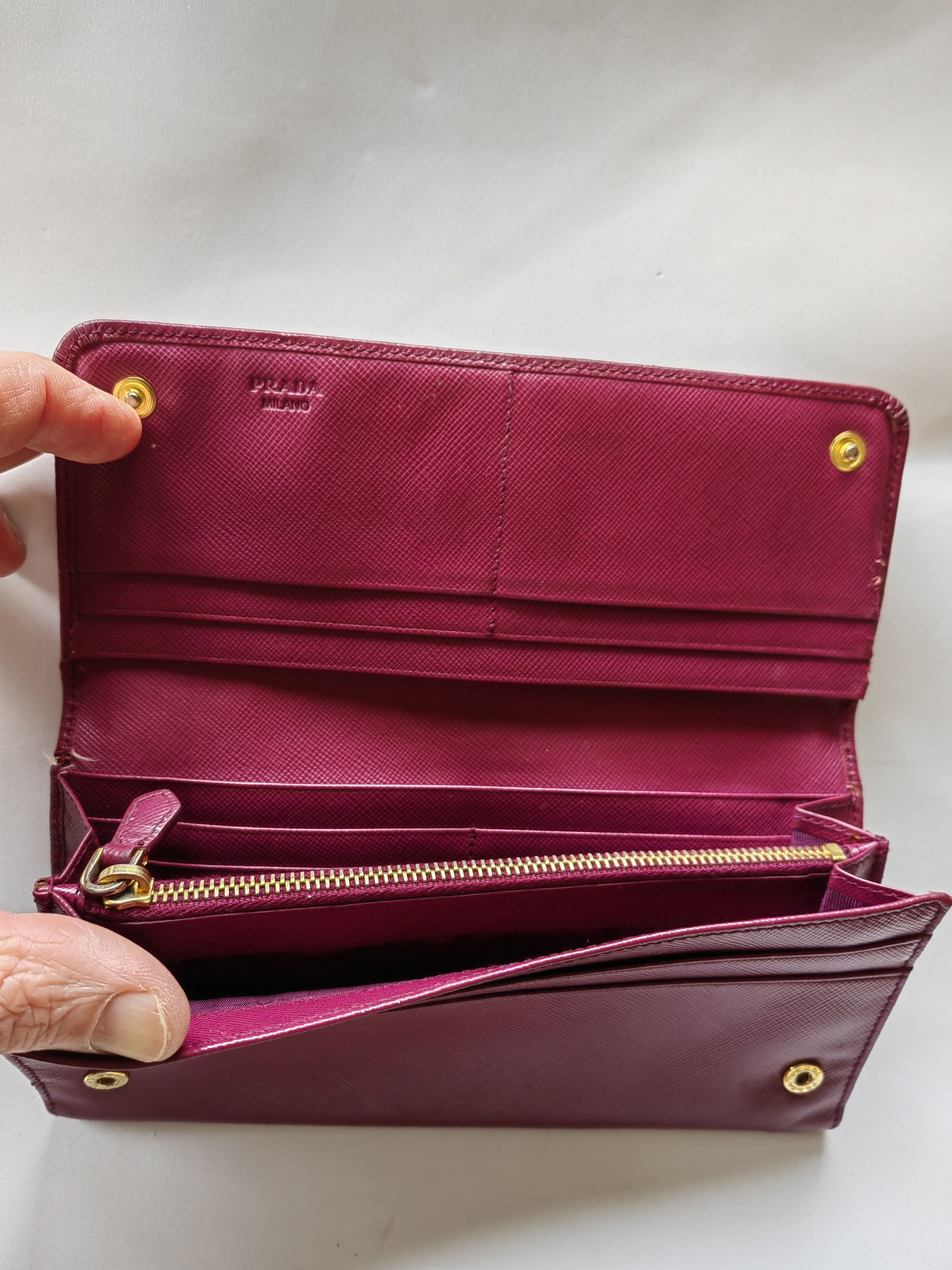 Prada Authentic Prada Wallet Saffiano Long Logo Magenta Size ONE SIZE - 7 Thumbnail