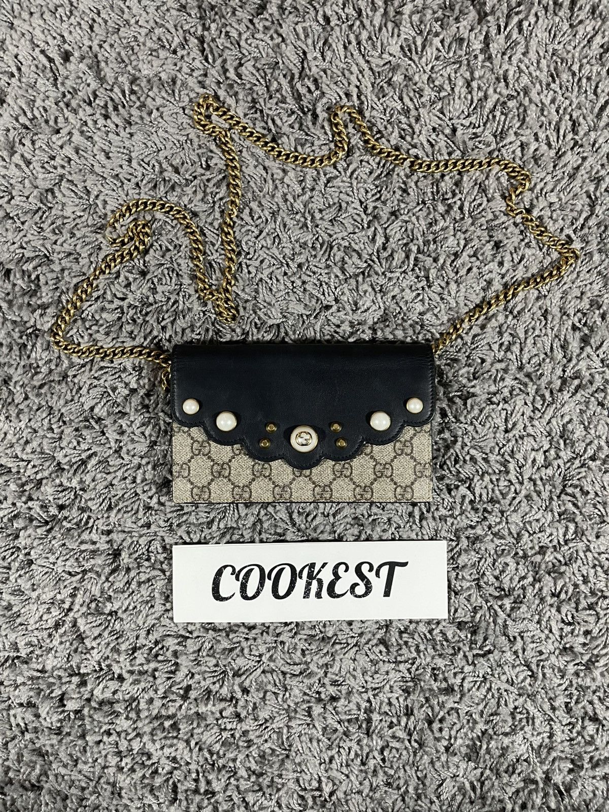 Gucci Gucci Pearl Scallop Wallet Chain Bag GG Clutch Crossbody Size ONE SIZE - 18 Thumbnail