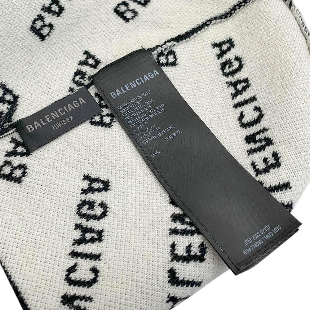 Balenciaga o1srvl11e0224 Size: OS Mini Allover Logo Beanie in White Size ONE SIZE - 4 Thumbnail