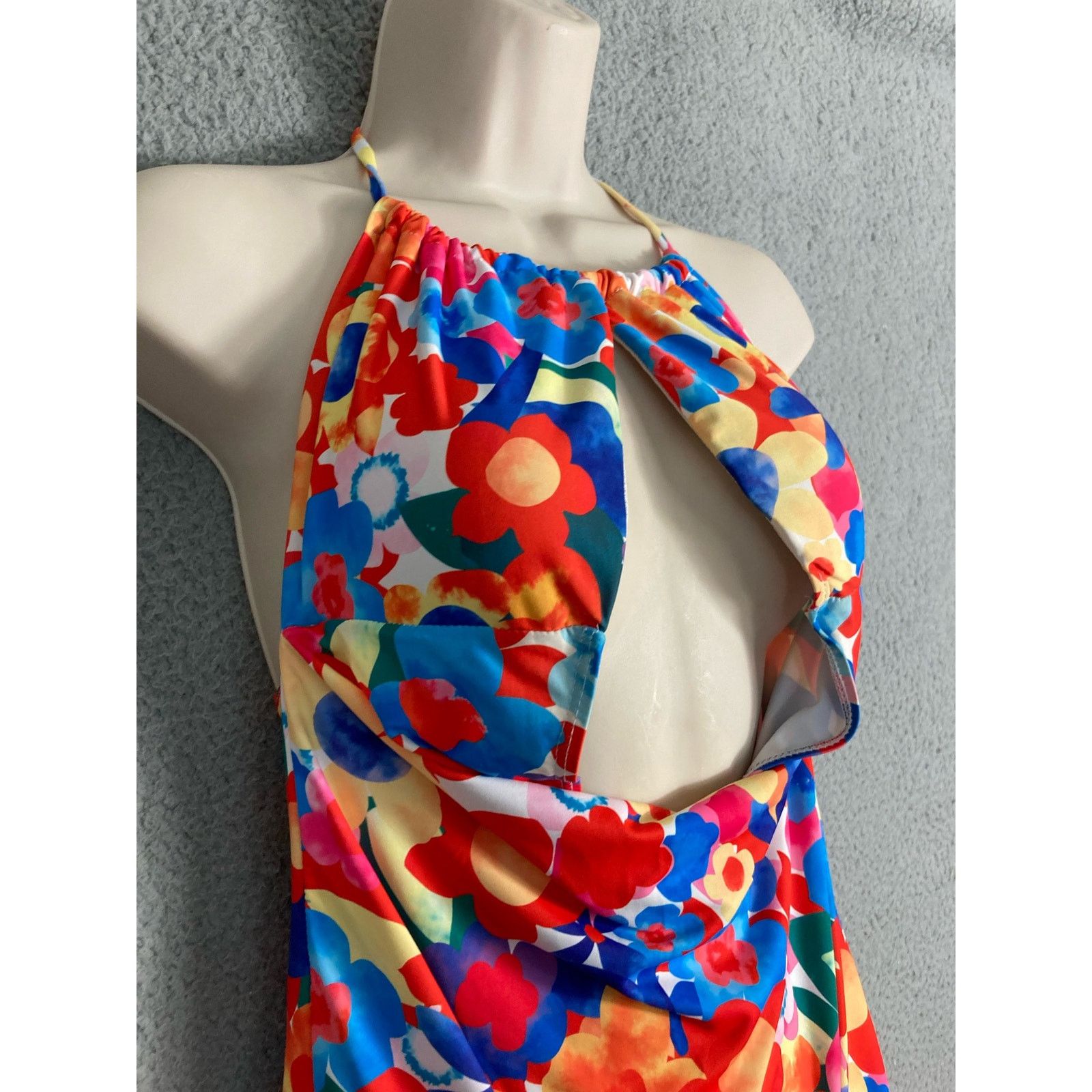 Other Women's Floral Print One-Piece Swimsuit Size Large Stretch Size ONE SIZE - 12 Thumbnail