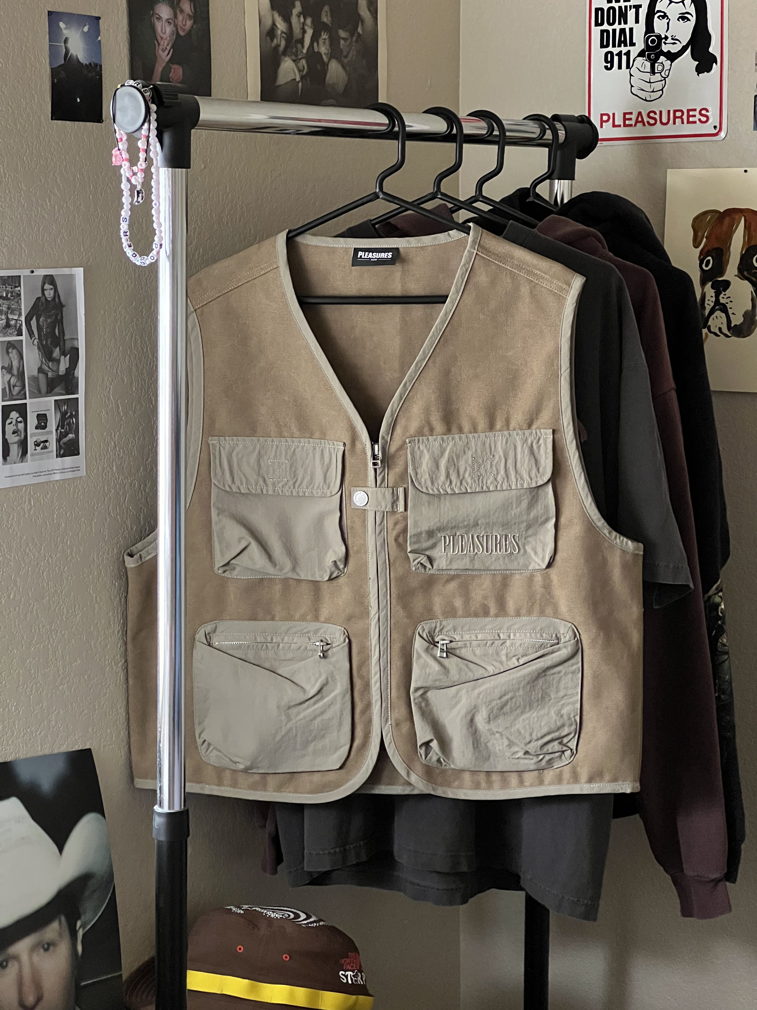 Pleasures Pleasures Beagle Hunting Vest Size US L / EU 52-54 / 3 - 1 Thumbnail