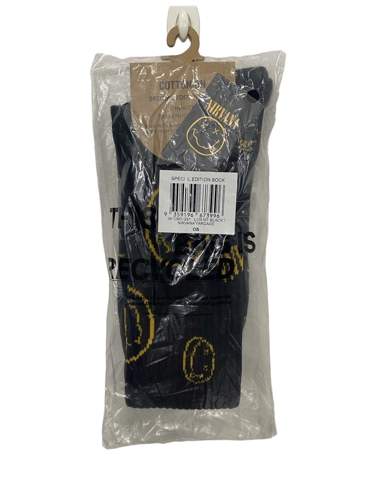 Cotton On × Nirvana 🔥NEW NIRVANA smile special editon active merchandise sock Size ONE SIZE - 1 Thumbnail
