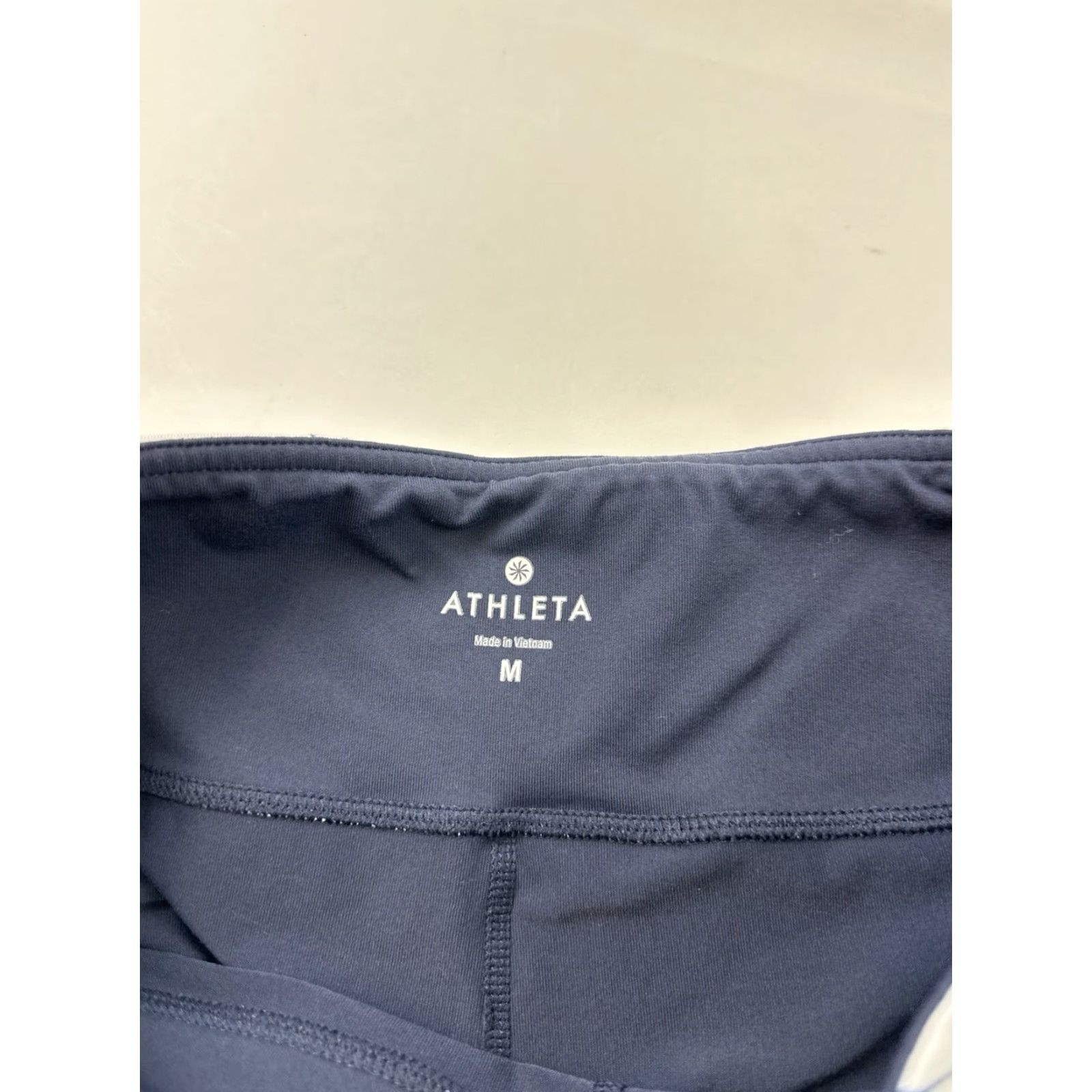 Athleta Athleta Leggings Women’s M Black White High Rise Capri Crop Chaturanga Slim P Size 32" / US 10 / IT 46 - 2 Thumbnail