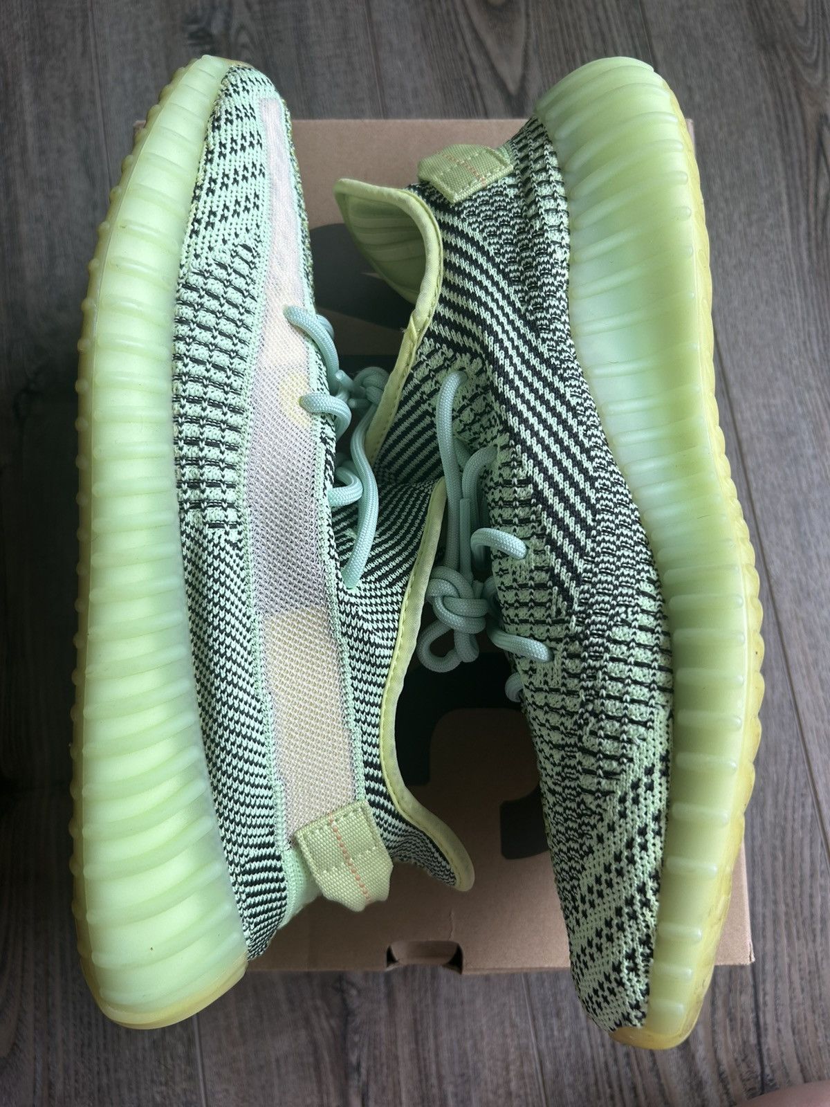 Yeezy Yeezy Boost 350 V2 Size US 13 / EU 46 - 8 Thumbnail
