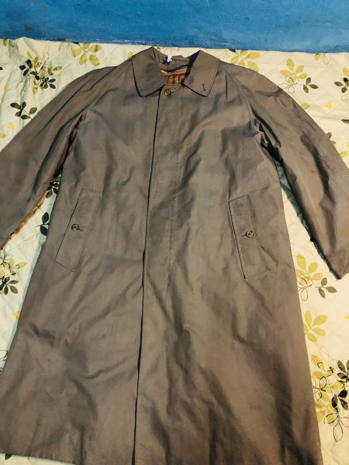 Burberry × Japanese Brand Burberrys Long Jacket Buttoned (30) Size US XL / EU 56 / 4 - 3 Thumbnail