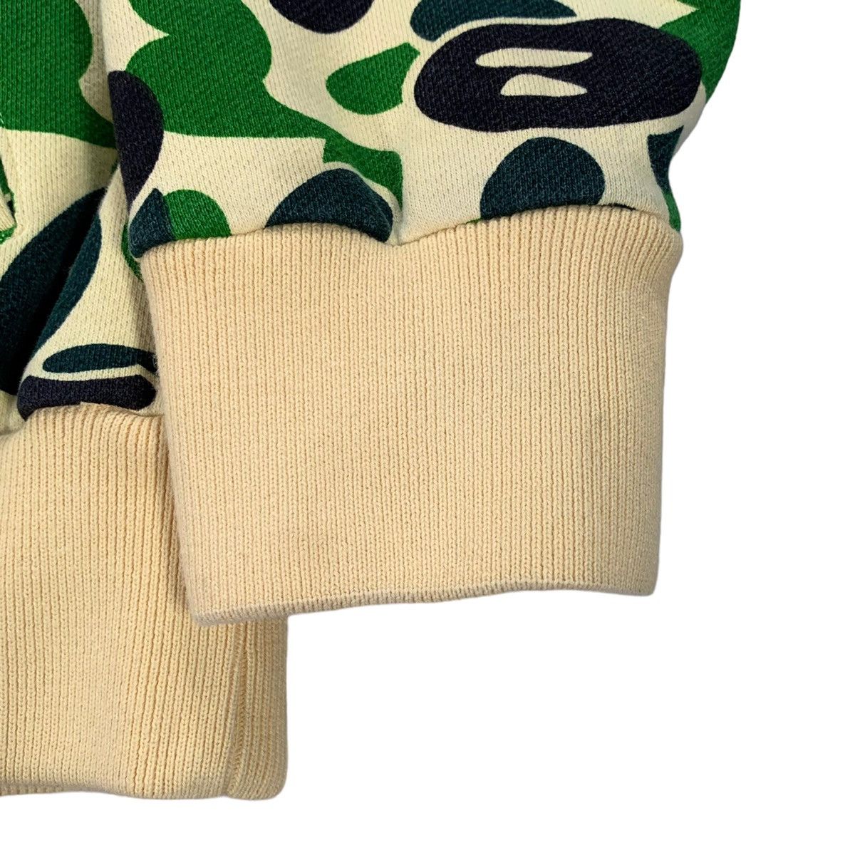 Bape VTG A Bathing Ape Bape Baby Milo Yellow Green Camo Jacket Size US S / EU 44-46 / 1 - 5 Thumbnail