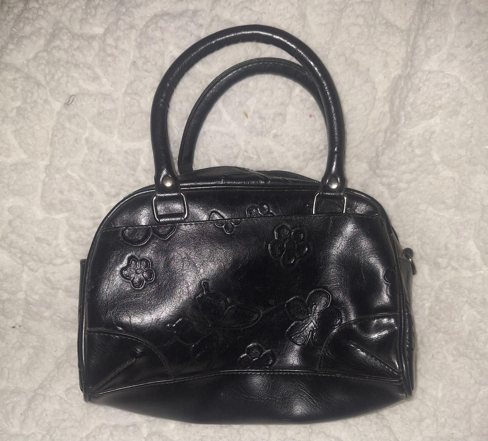 Designer Flower Embossed Leather Purse - Black Size ONE SIZE - 7 Thumbnail