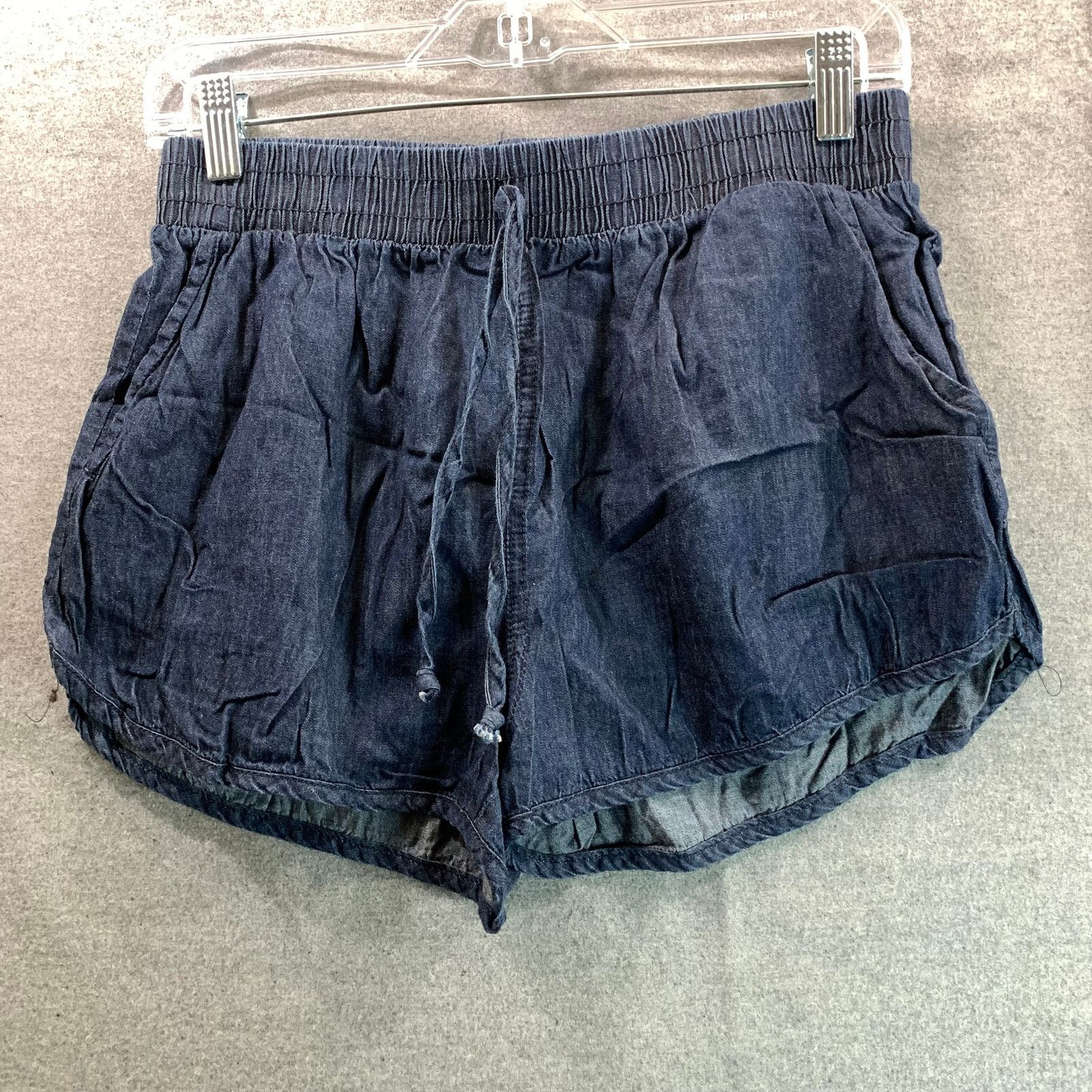 Other Hype Shorts Women Size Large Blue Size 32" / US 10 / IT 46 - 1 Thumbnail